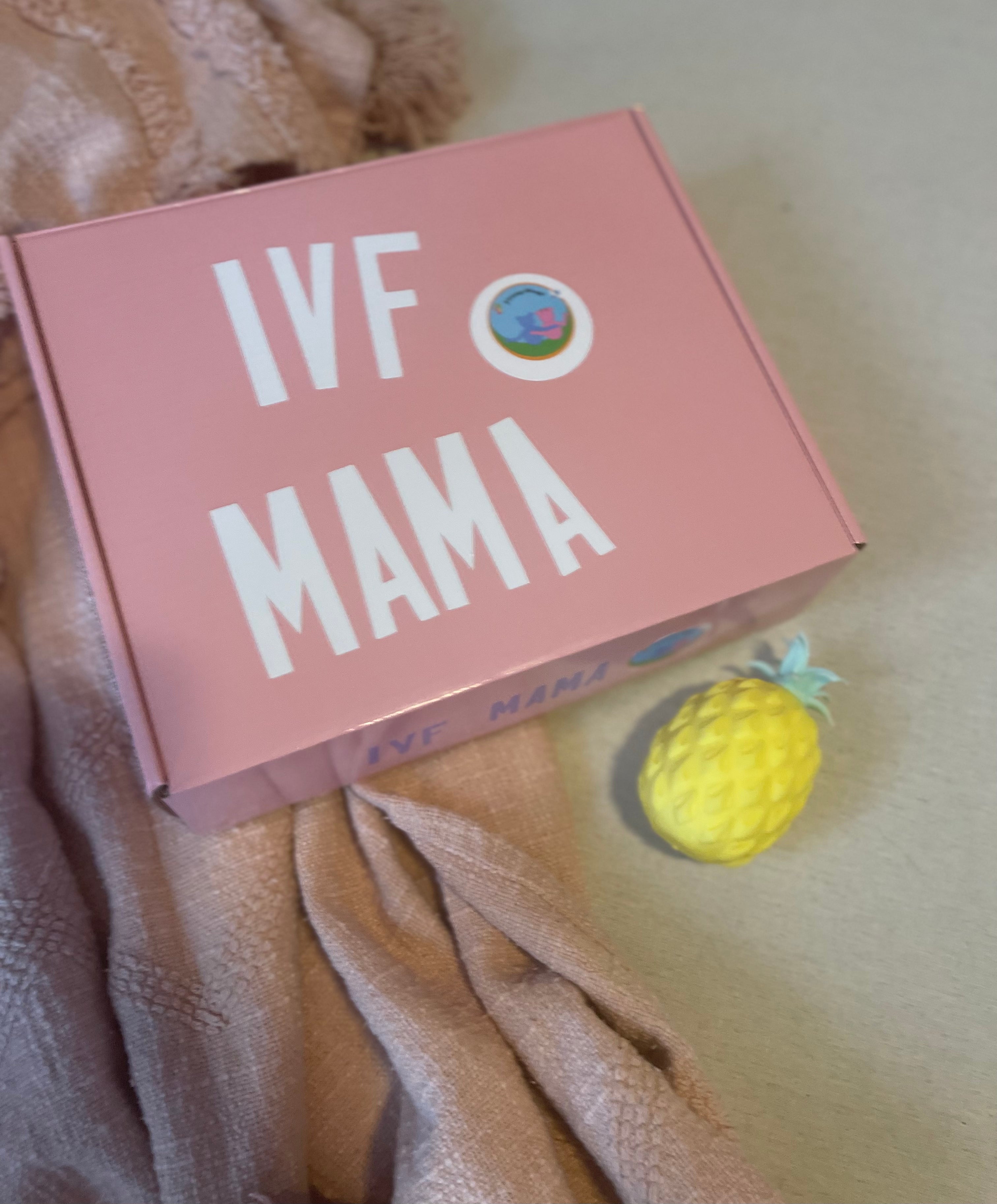 Ivf Mama subscribtion Box - Young Hugs